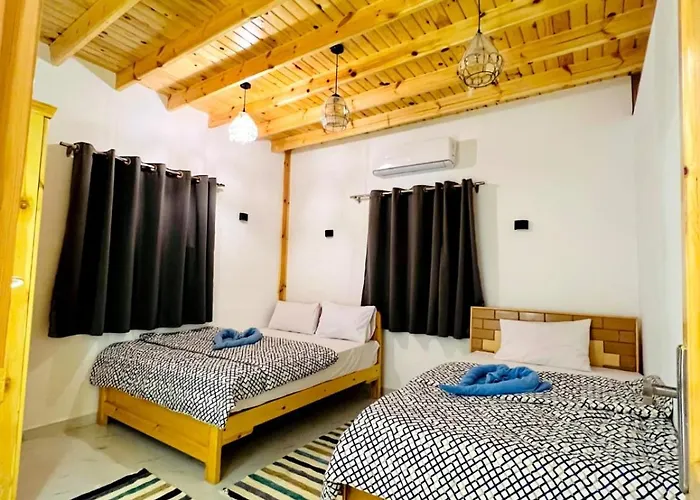 Woody House * Dahab